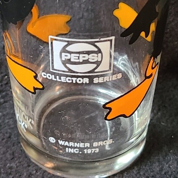 Vintage Warner Brothers Glass Daffy Duck 1973 Pepsi Collector Series 12 oz - Picture 7 of 7